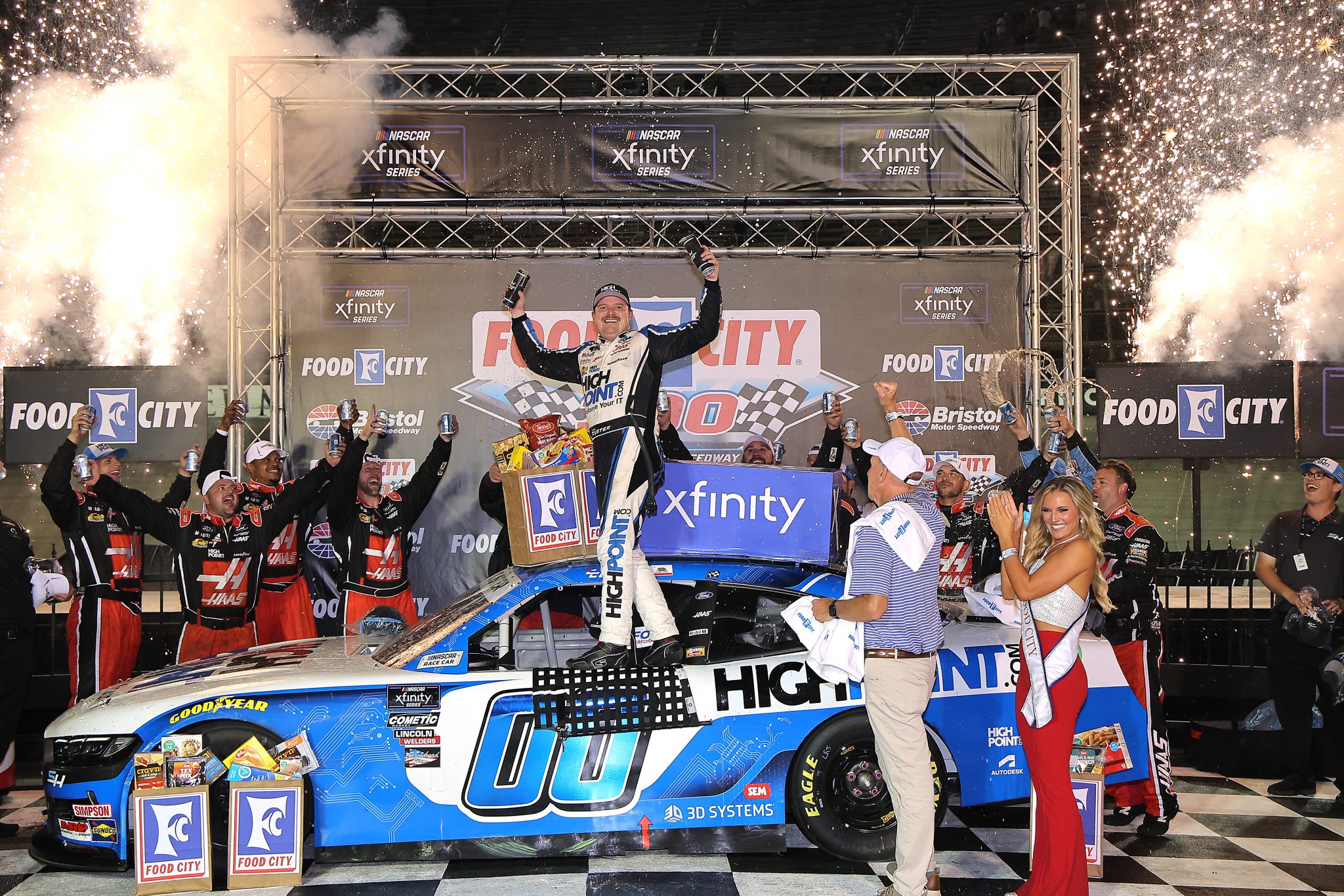 NXS Cole Custer wins Xfinity series race at Bristol, claiming regular