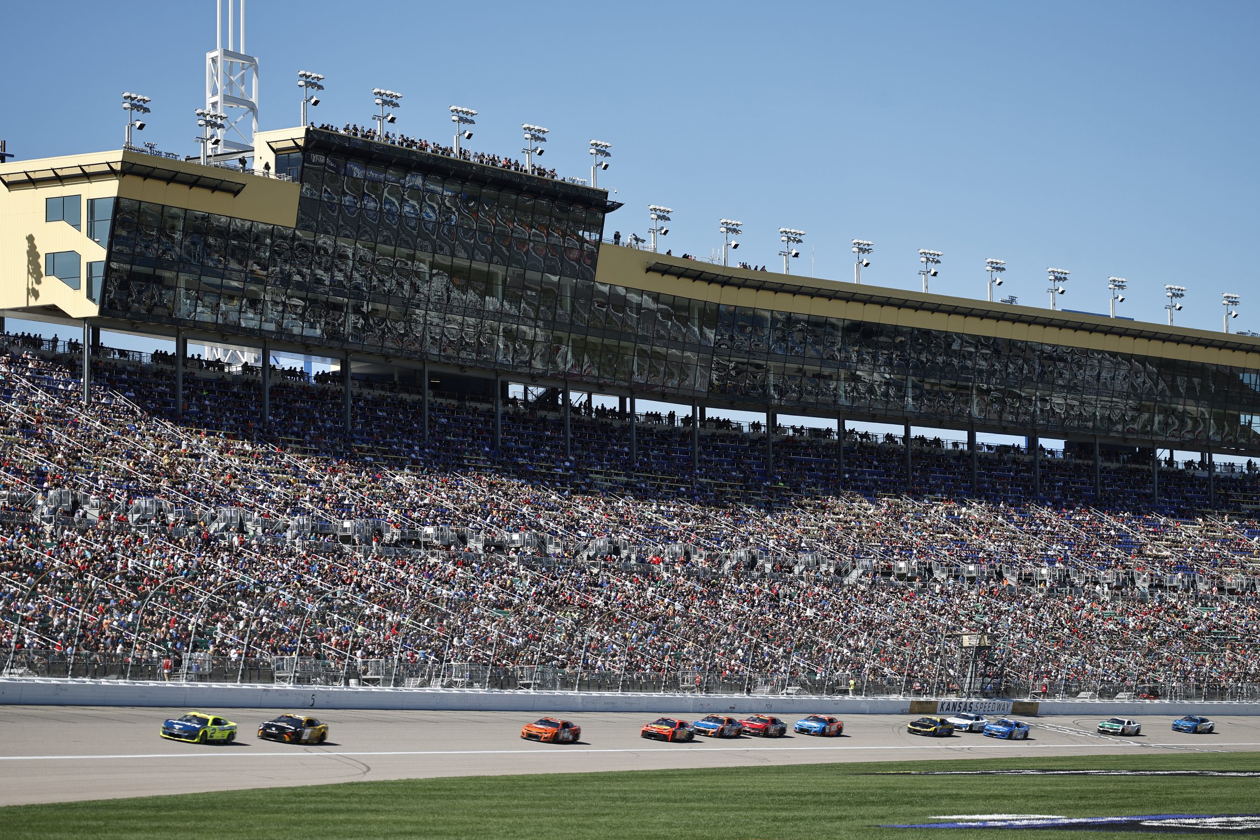 Kansas Speedway's Outlook as Host for NASCAR Championship Finale BVM